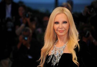 Patty Pravo, icona sexy ieri e oggi 10
