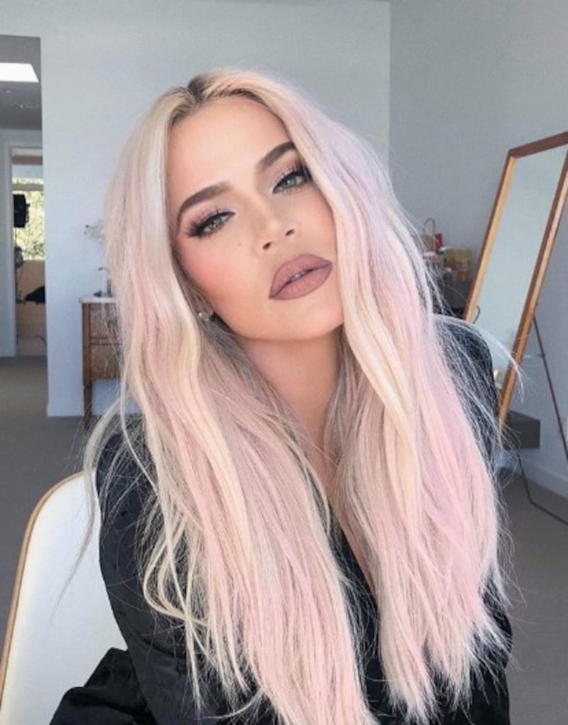 Khloe Kardashian sempre più irriconoscibile 2