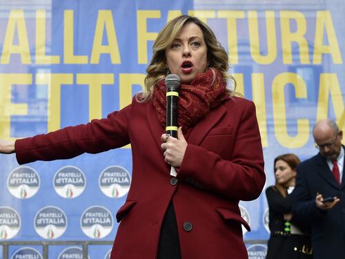 Meloni contro il governo: "Vota sanzioni alla Russia alla faccia delle aziende italiane"