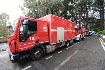 Roma, evacuati i pazienti dell'ospedale Villa San Pietro per un incendio 5