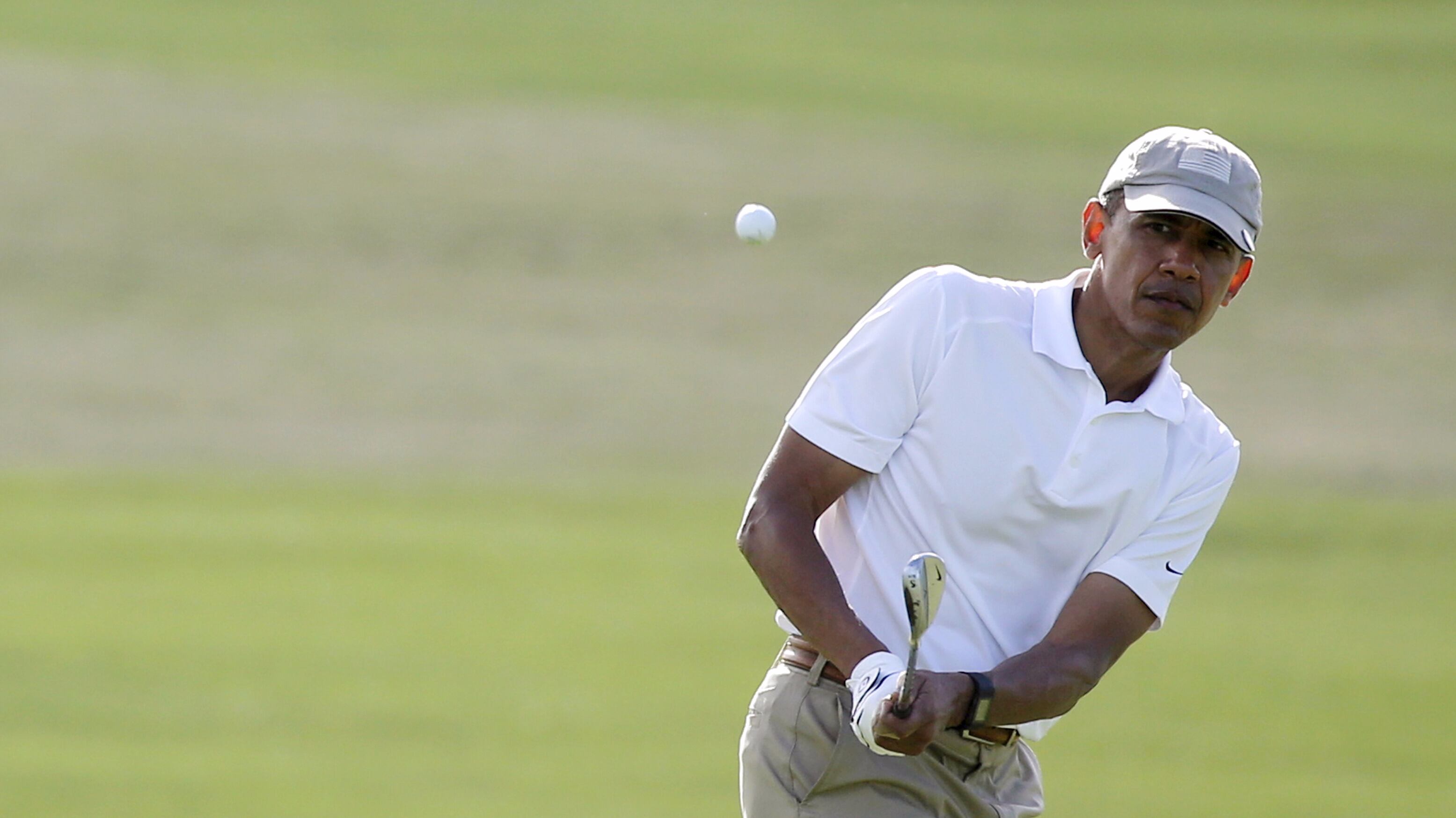 "Ha indebolito l'esistenza di Israele". Obama non ammesso al golf club