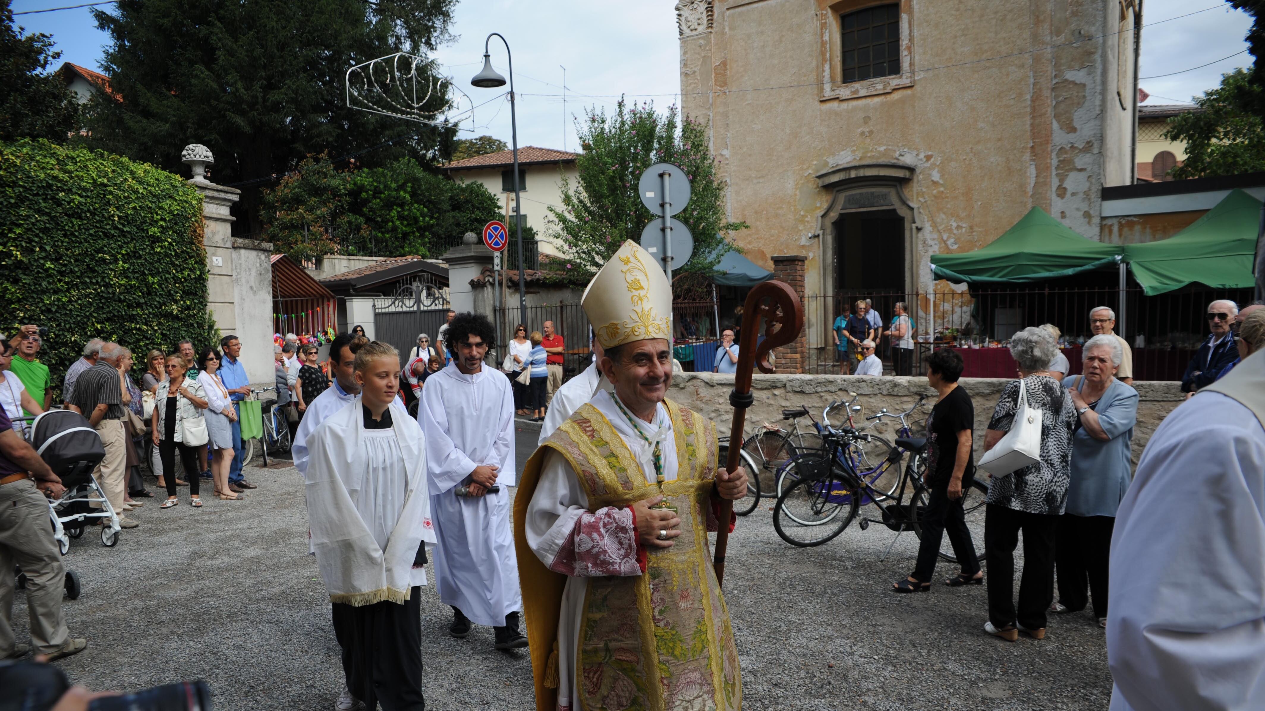 Delpini, il vescovo di popolo "cresciuto" da tre cardinali