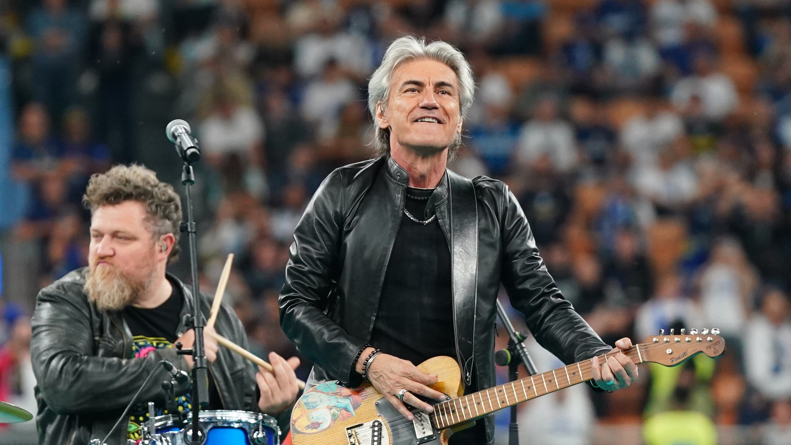 Oggi taglio del nastro (stonato) con Ligabue. "Una commissione il 13 per fare chiarezza"