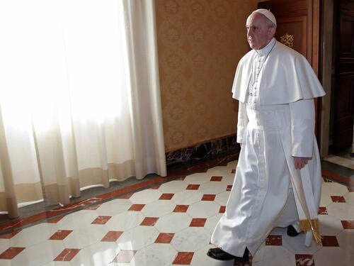 Papa Francesco: "Anche arrabbiarsi con Dio è pregare"