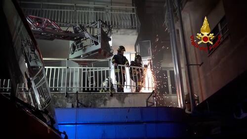 Ospedale in fiamme a Tivoli, le immagini dei soccorsi 2