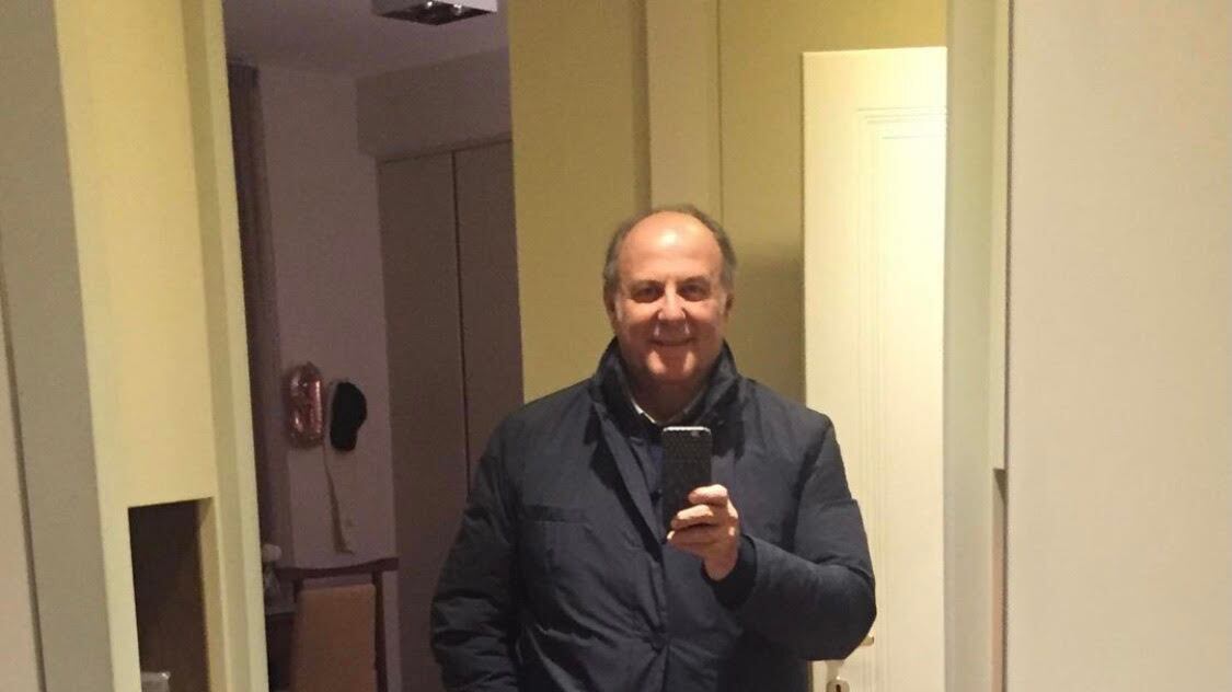 Gerry Scotti dimesso dall'ospedale: "Grazie ai medici e agli infermieri che ci hanno creduto prima di me"