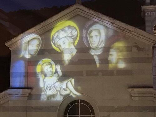 Velo e turbante nell'immagine della Natività: bufera sulla chiesa di Ventimiglia