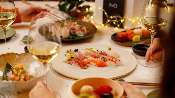 Le feste in tavola: i ristoranti per il pranzo del 25, il cenone o il delivery gourmet a domicilio
