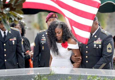 I funerali del sergente David Johnson 9