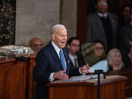 "Democrazia sotto attacco": l'assalto frontale di Biden contro Trump