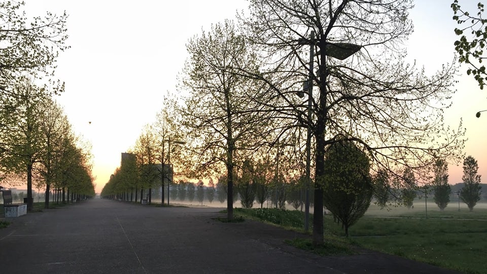 Milano, 27enne aggredito al parco da due uomini perché "adescava ragazzini"