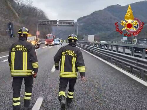 Maxi tamponamento sulla A12, all'altezza di Chiavari: un morto e due feriti gravi