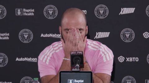 "Sento un dolore nell'anima". Higuain lascia il calcio a 35 anni