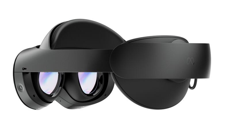 Meta Quest Pro, il visore per la realtà virtuale  6