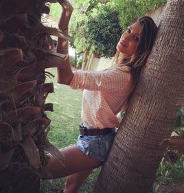 Cristina Buccino sexy per la fine dell'estate 33