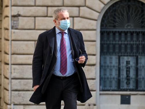 Il tweet di Borghi infiamma il dibattito sul ddl Zan