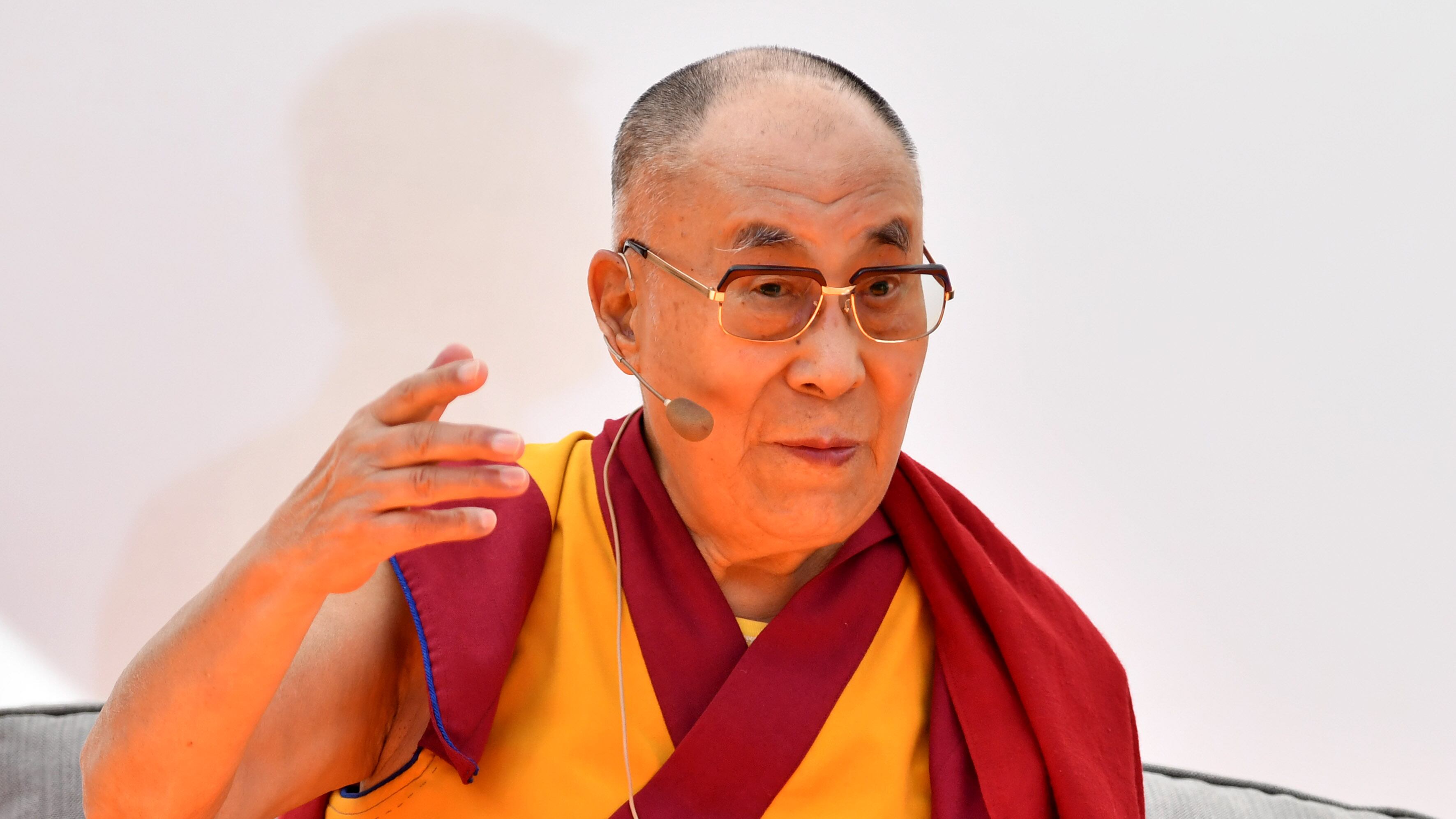 I 90 anni del Dalai Lama che sceglie il successore (ma Pechino non ci sta)