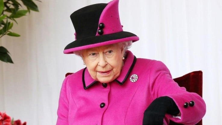 "Il pensiero è rivolto alle famiglie delle vittime". La Regina Elisabetta parla dopo gli attacchi di Londra