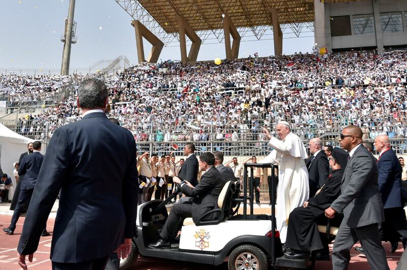 Il Papa dice messa al Cairo 10