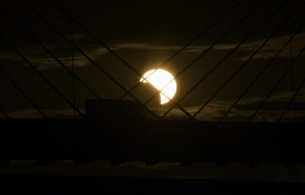 Lo spettacolo dell'eclissi solare 6