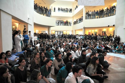 Università San Raffaele, occupazione degli studenti 5