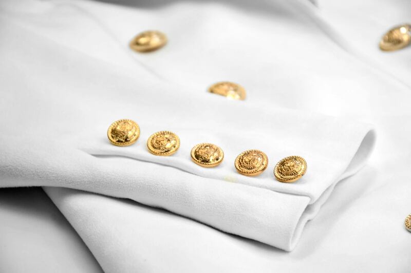 Giacca con bottoni d'oro