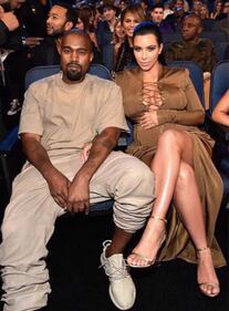 Kim Kardashian sempre più bella in gravidanza 25