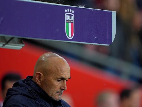 Spalletti in panchina da "esonerato". La psicoterapeuta: "Ecco perché non è un boomerang"