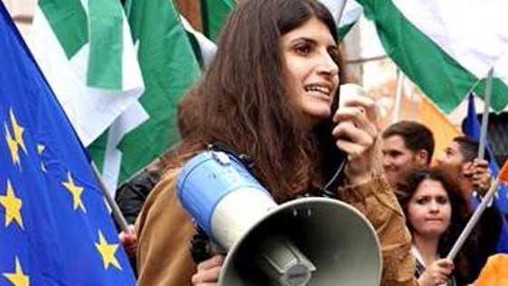 La donna presidente Pd? L'elezione è un disastro "Sospette irregolarità"