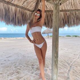  Danielle Knudson incanta su Instagram 3