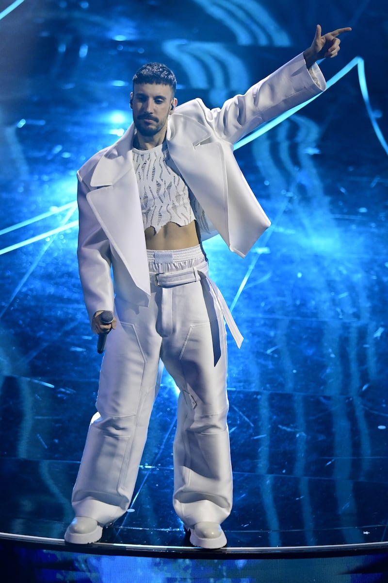 Sanremo 2024: ecco il look della finalissima del Festival di Fred De Palma 1