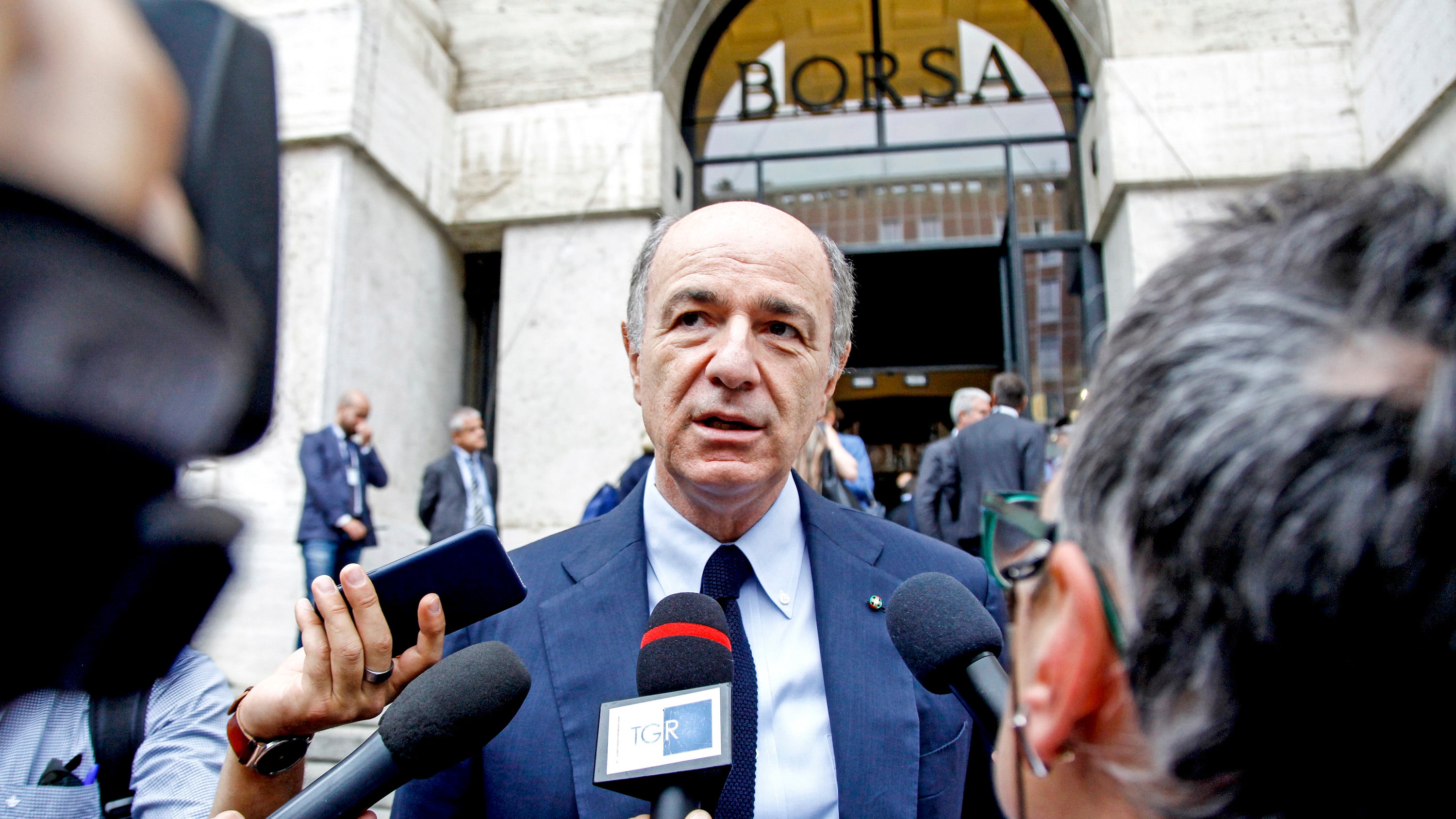 Mps, spunta l'asse Passera-Lovaglio