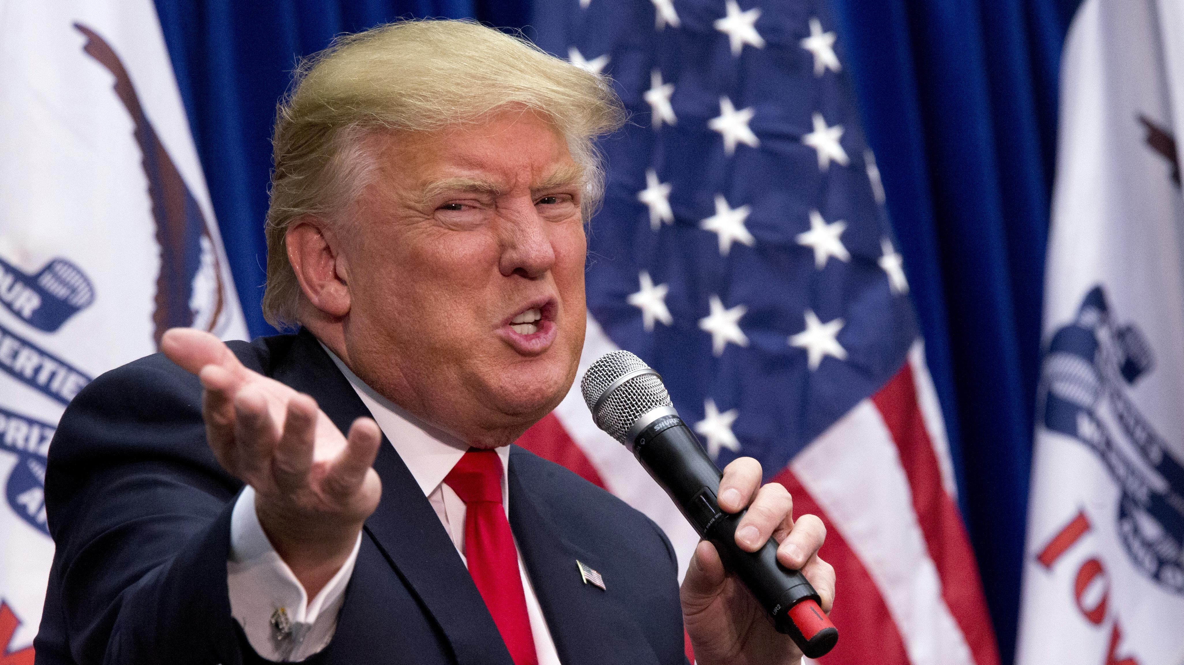 Iowa, Trump non si è rassegnato: "Ted Cruz mi ha rubato la vittoria"