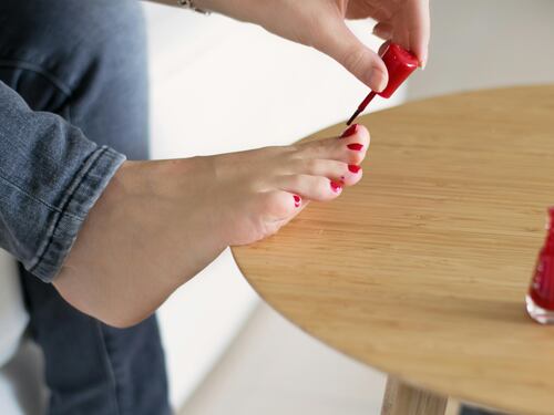 I colori della pedicure più amati dalle over 50