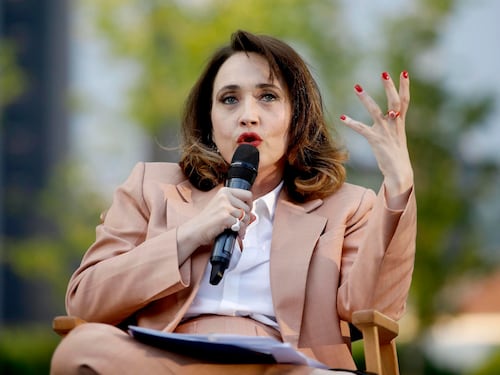 Atreju, la lezione di Chiara Francini alla Schlein: "Ecco perché ci sono andata"