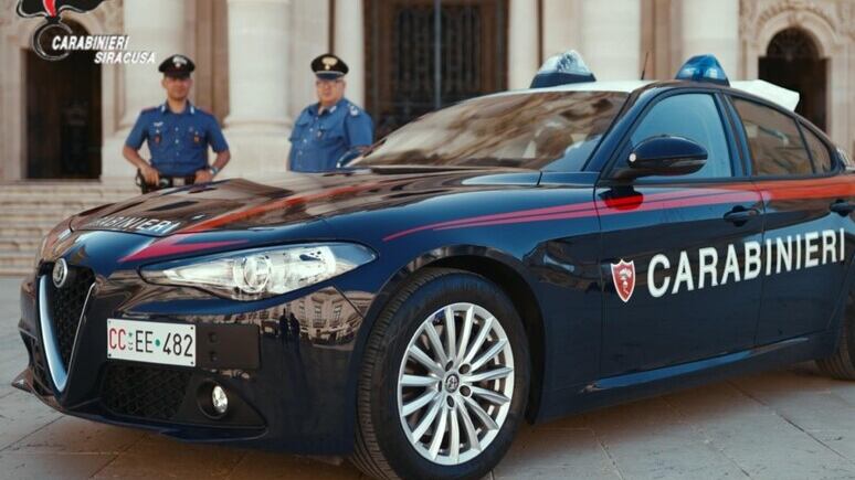 Chiede 100 euro per celebrare il funerale. E il parroco finisce arrestato nel Siracusano