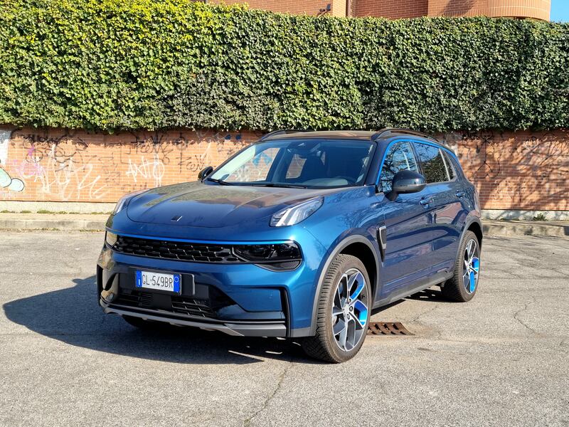 Lynk & Co 01, la nostra prova: guarda le foto 2