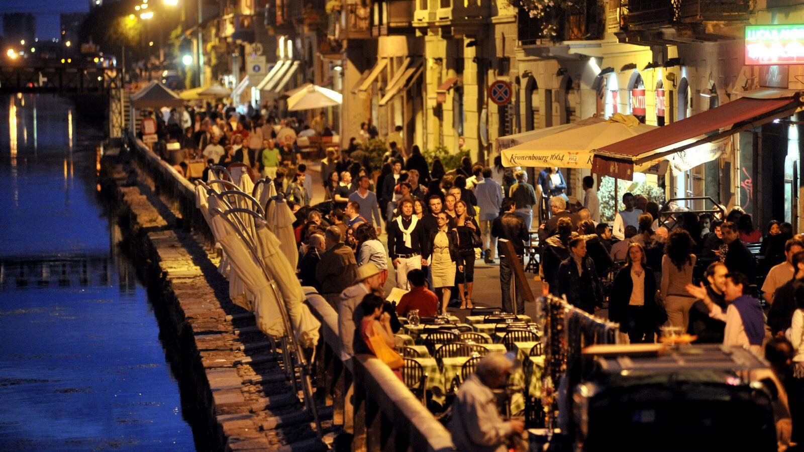 I bar "allargano" il dehor? Comune minaccia la revoca