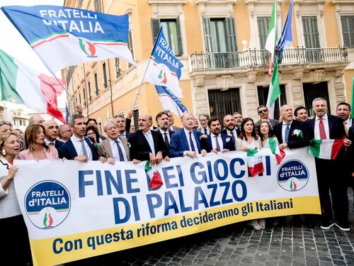 Presidente del Consiglio eletto. Basta tecnici, altolà ai ribaltoni
