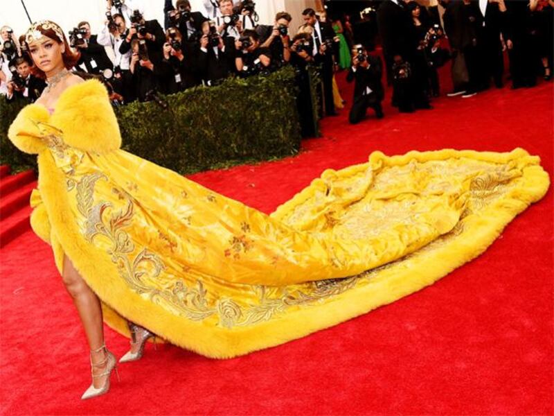 Rihanna: "il vestito del Met? L'ho trovato online" 6