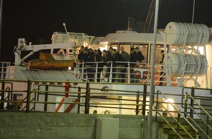 Arrivano in Italia gli italiani evacuati 6