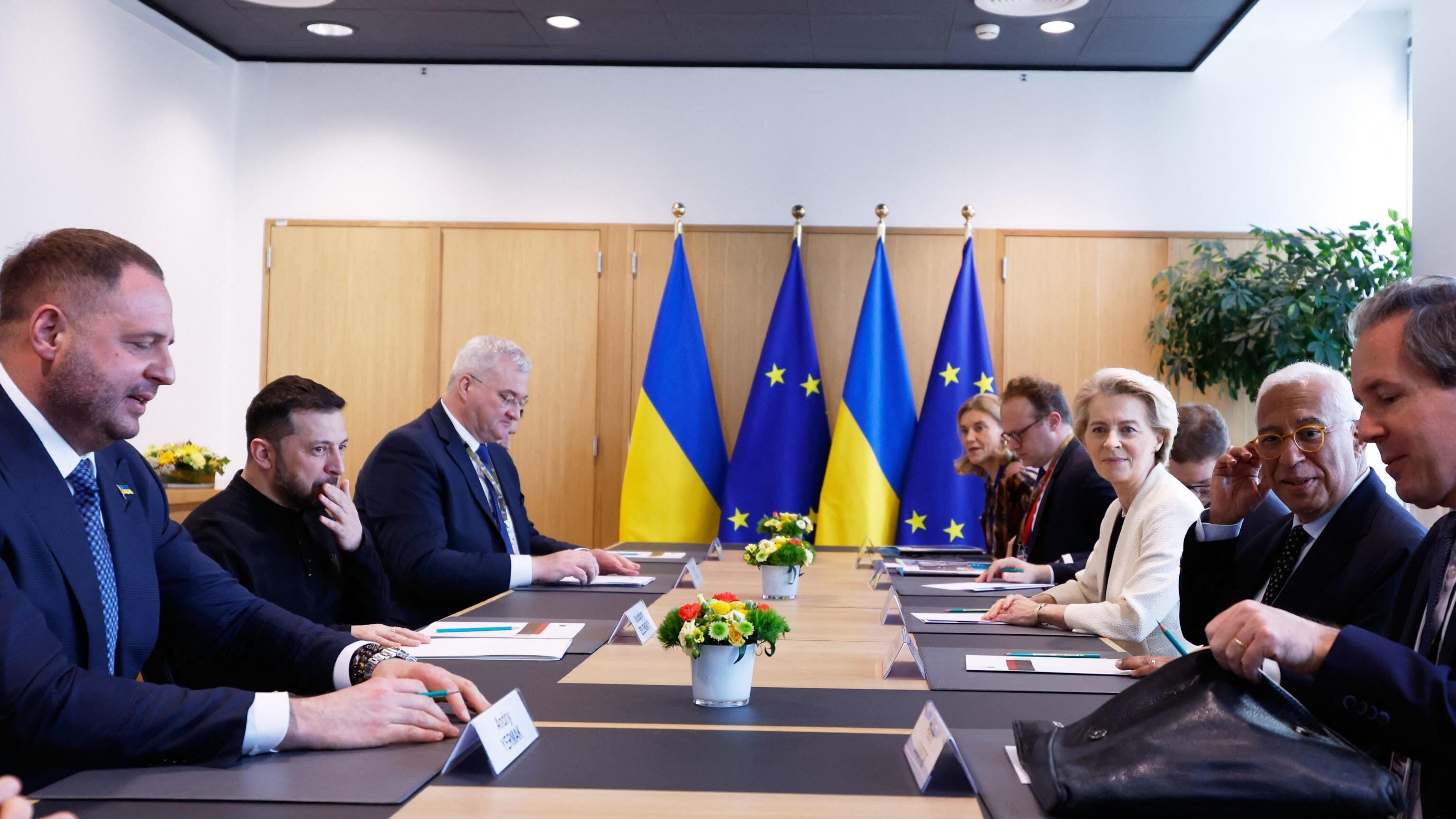 Difesa comune, sì dei 27. Ma Orbán si sfila su Kiev