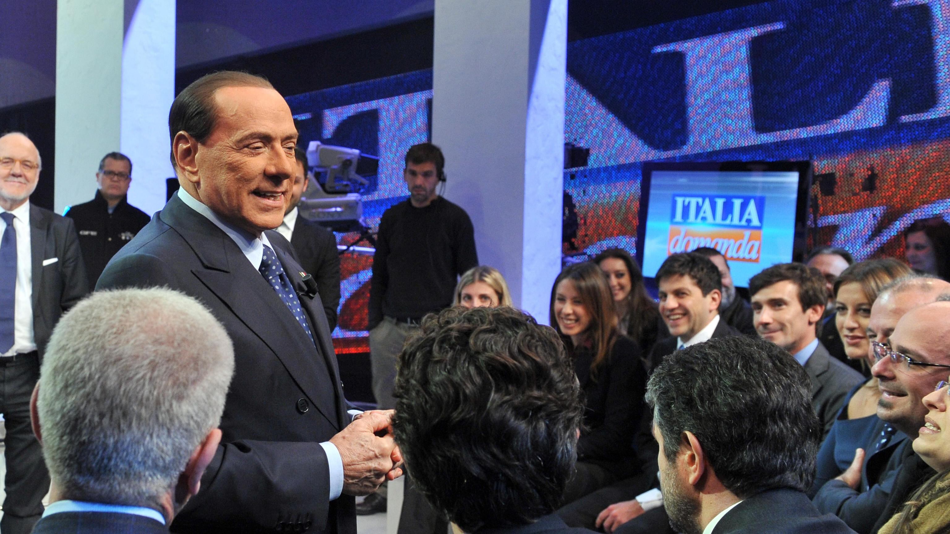 Berlusconi: "Monti ha portato la recessione"