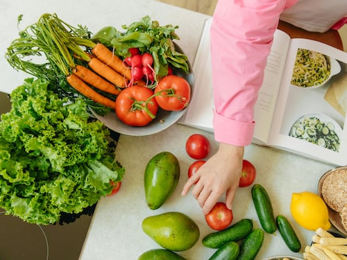 Sindrome premestruale, cosa mangiare per stare meglio