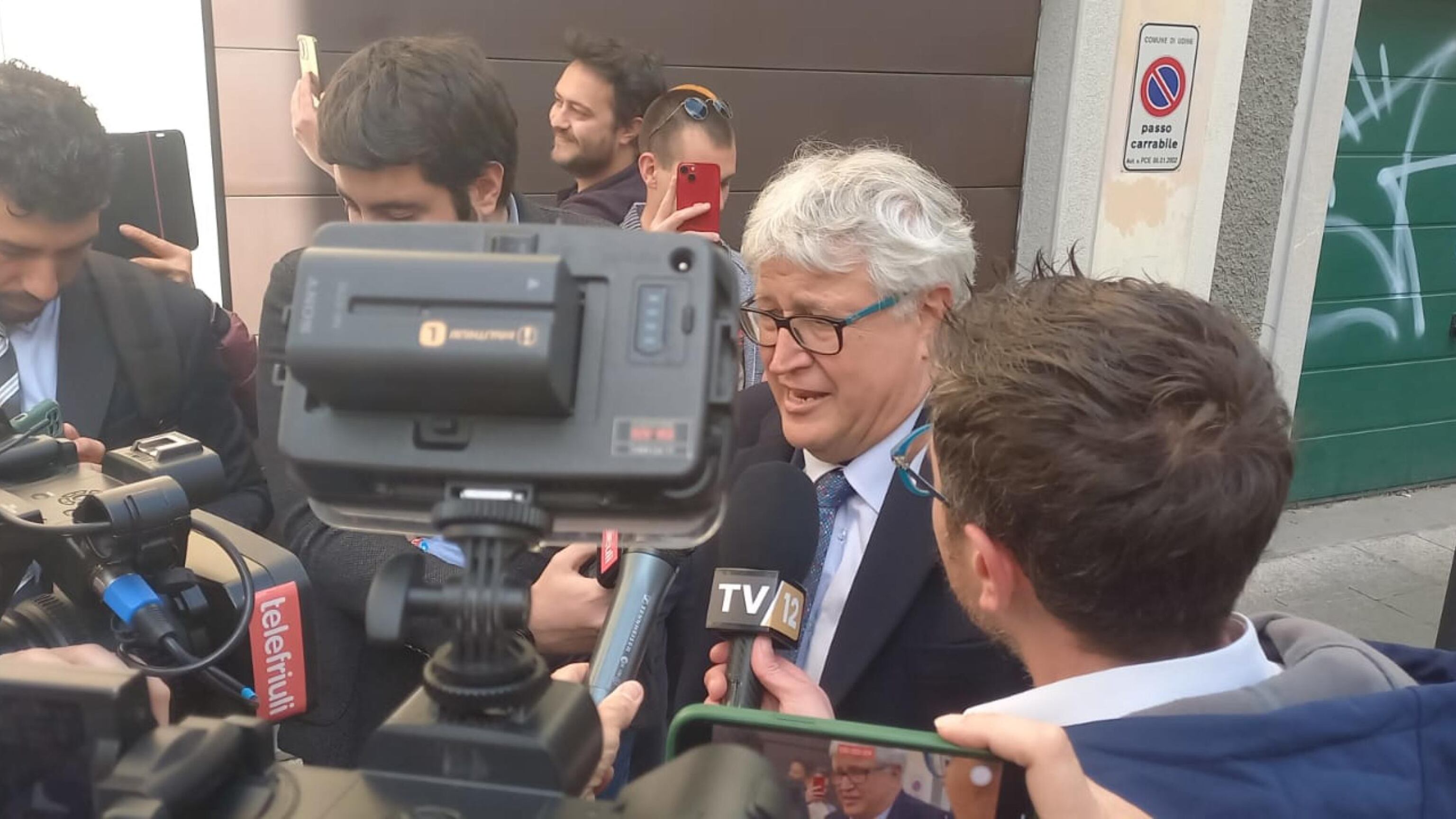 Udine passa al centrosinistra. Ma solo con l'appoggio dei 5s