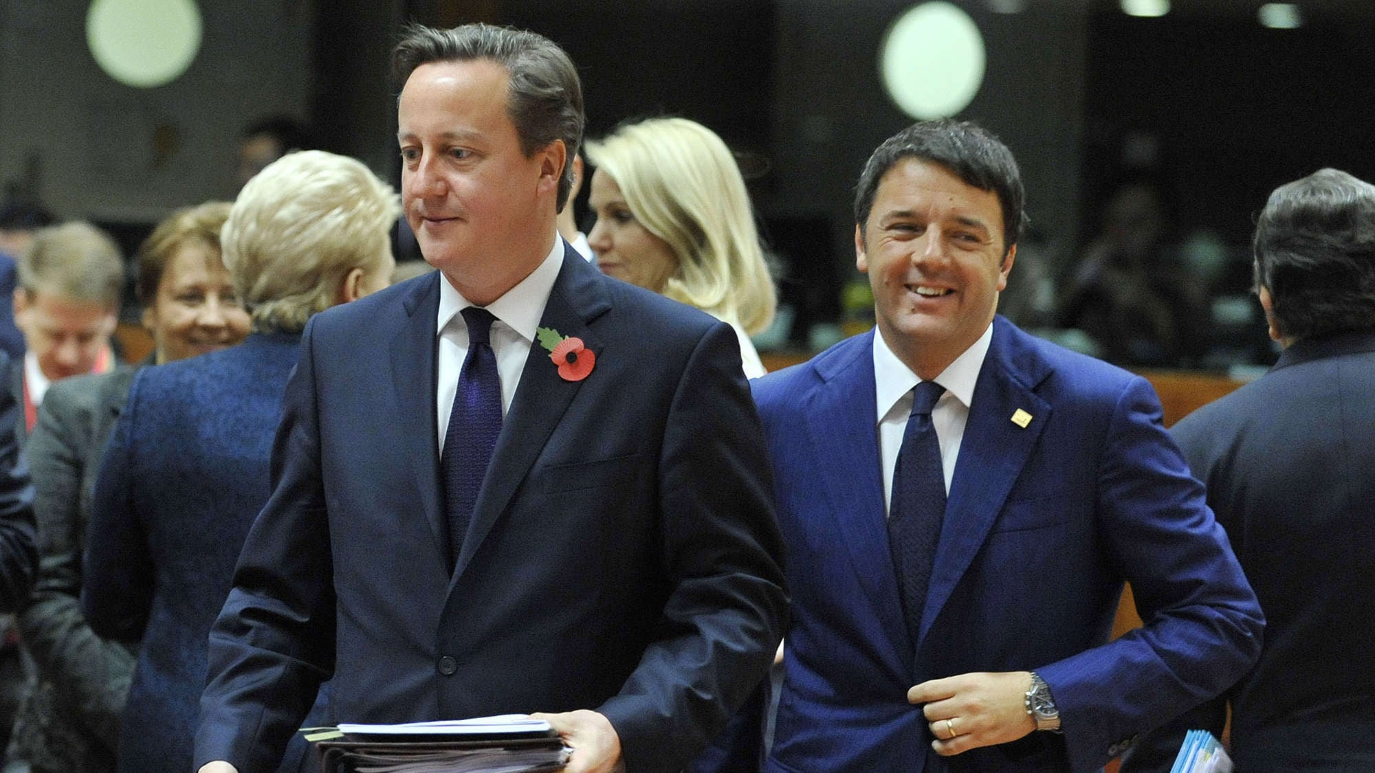 Cameron sta con Renzi: "No alle richieste di Bruxelles"
