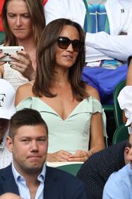 La super-scollatura di Pippa Middleton 9