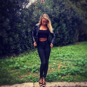 Mercedesz Henger, le foto più sexy 25