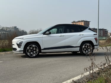 Hyundai Kona Electric: guarda la gallery del nuovo crossover elettrico da città 5