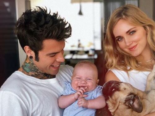 Fedez: "Quando battezziamo Leone? Il 30 febbraio. Cioè mai". E scoppia la polemica
